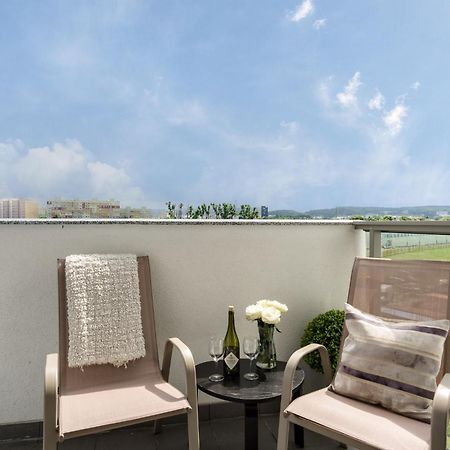 Mikki Albatross Towers Apartment กดัญสก์ ภายนอก รูปภาพ